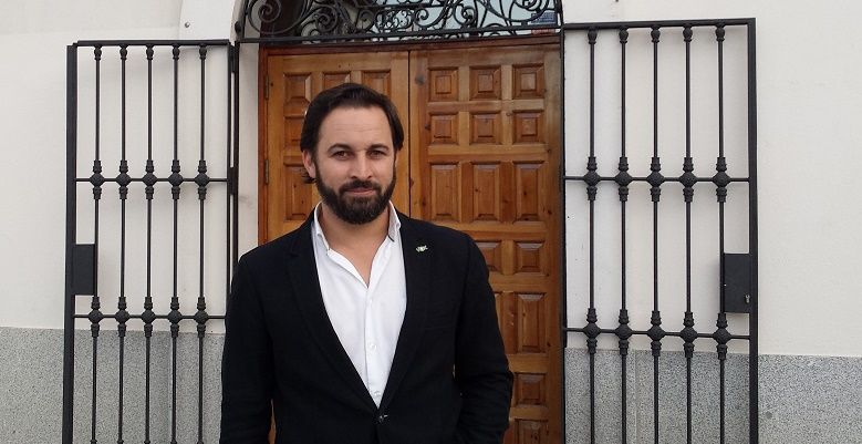 Santiago Abascal: “Hay mucha gente más de derechas que VOX y que va a votar a Ciudadanos” Santiago-Abascal-779x401