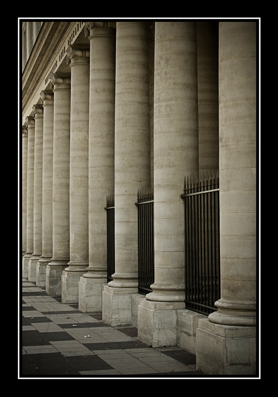 Les colonnes de la Sorbonne 102764298