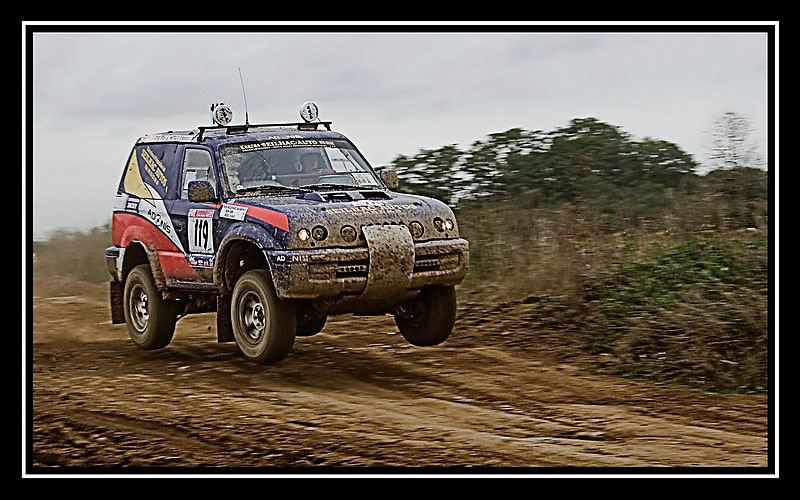 24h de 4x4 à Chevannes (91) les 13-14 septembre 2008 111409595