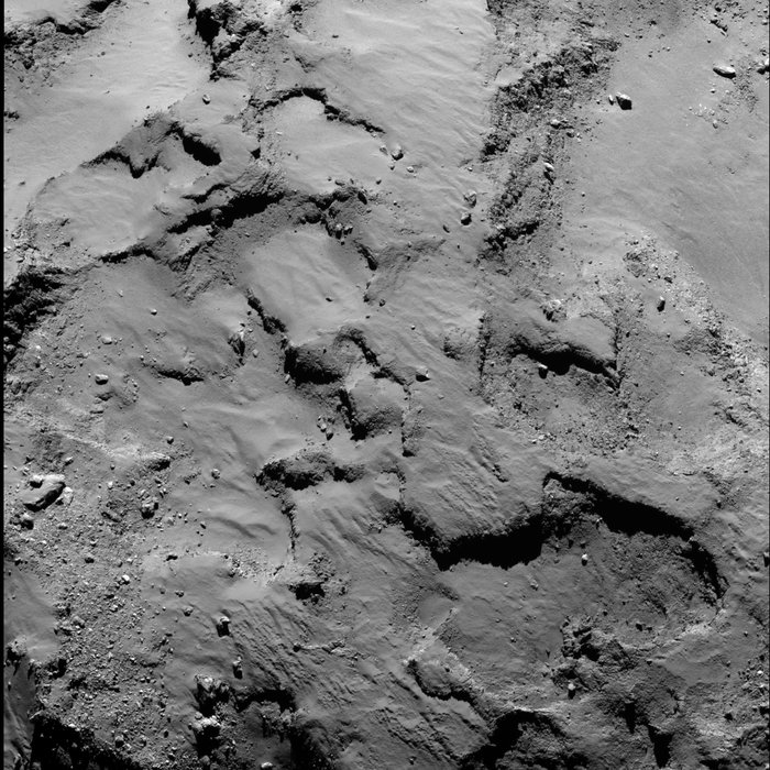 Las mejores imágenes de la misión de la Sonda Rosetta al cometa 67P Philae_s_primary_landing_site_from_30_km_b_node_full_image_2