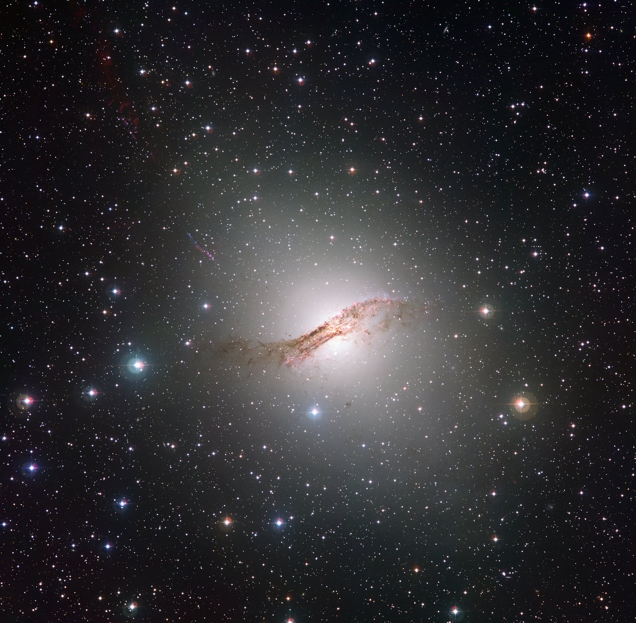 Astronomie et Espace Eso1221a