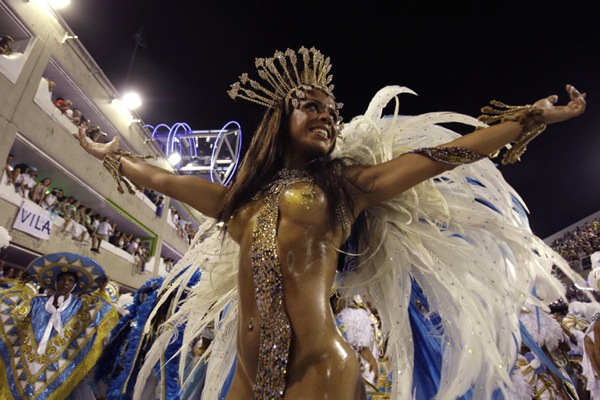 Karnevali sveta - Page 4 Rio_carnival48