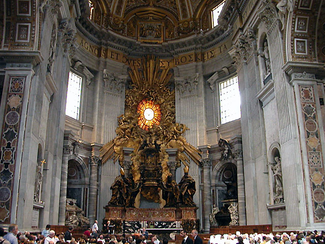 A empezar con la boda San_pedro_altar_mayor