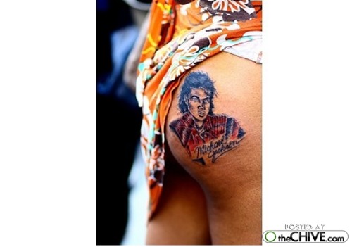 Fãs que Tatuaram Michael para sempre(TATOOS) Mj-tat-ass