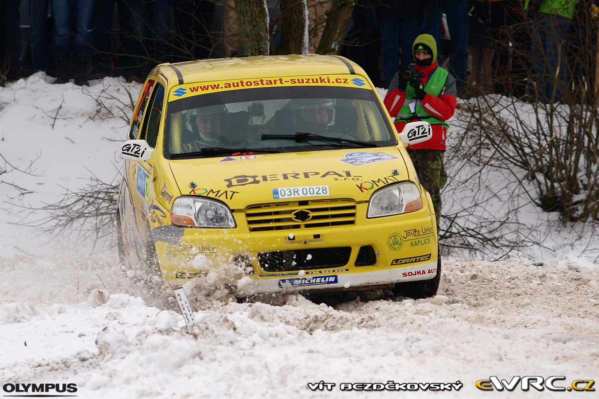 Fotos leyenda (Coches de calle, rallye, racing...) VOL II - Página 10 Vb_a_187_sojka_10