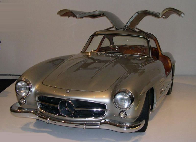 Corvette Z06 1956-Mercedes-Benz-300-SL-Gullwing