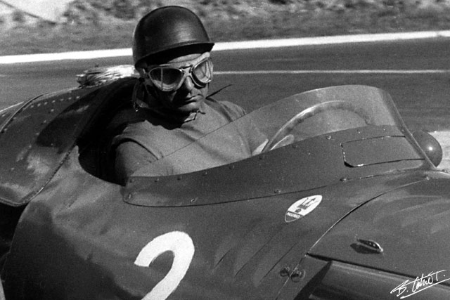 [pilote] Juan Manuel Fangio (1911-1995) Fangio_1957_France_04_BC