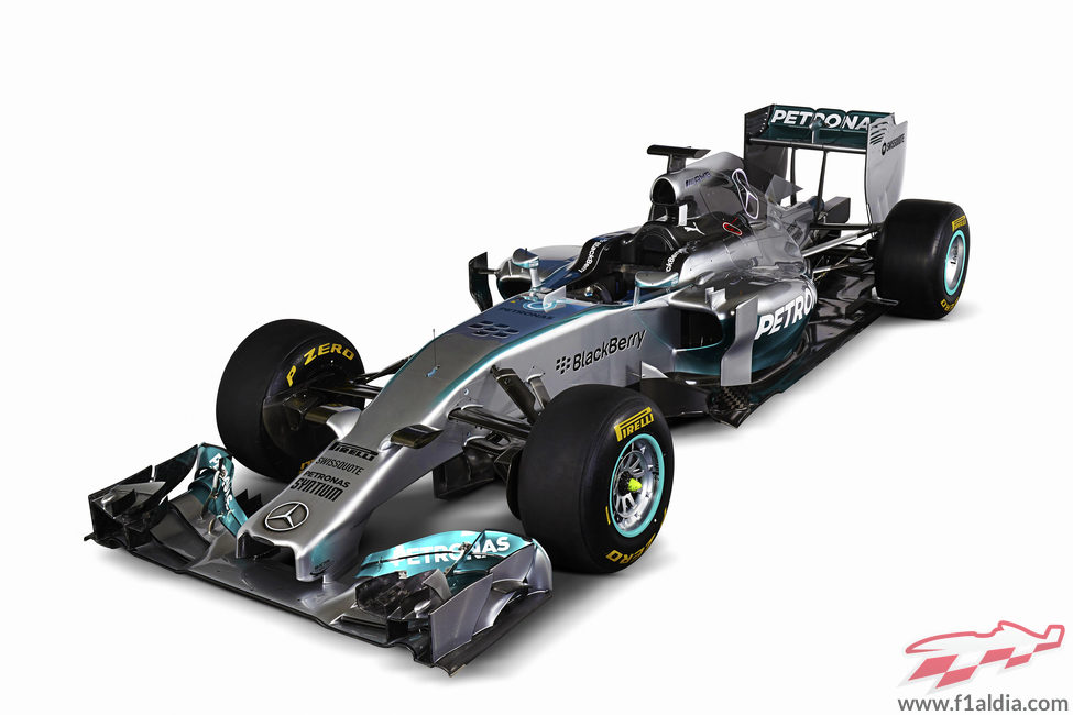 F1 2014: TODO LO QUE NECESITAS SABER 25186_mercedes-w05-hamilton-rosberg