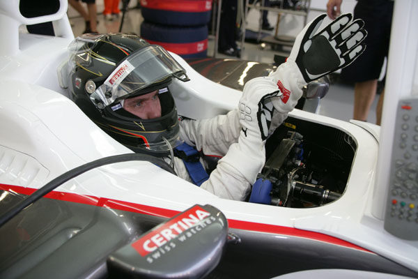 Heidfeld busca asiento para 2011 001_small