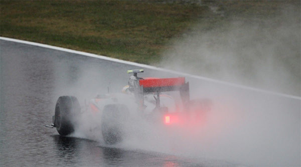 Se suspende la calificación del GP de Japón hasta el domingo 001_small