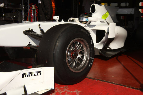 Bienvenido , Pirelli 003_small