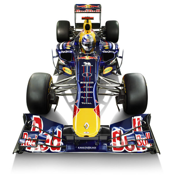 Red Bull presenta su nuevo monoplaza de 2011, el RB7 003_small