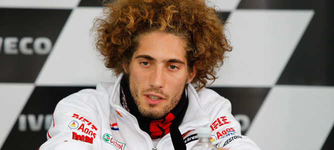 La Fórmula 1 muestra sus condolencias por la muerte de Marco Simoncelli 001_small