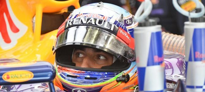 Daniel Ricciardo: Fue divertido competir con Sebastian 001_small