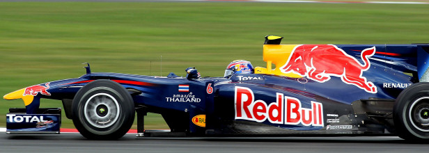 WEBBER GANA EN SILVERSTONE 00-a