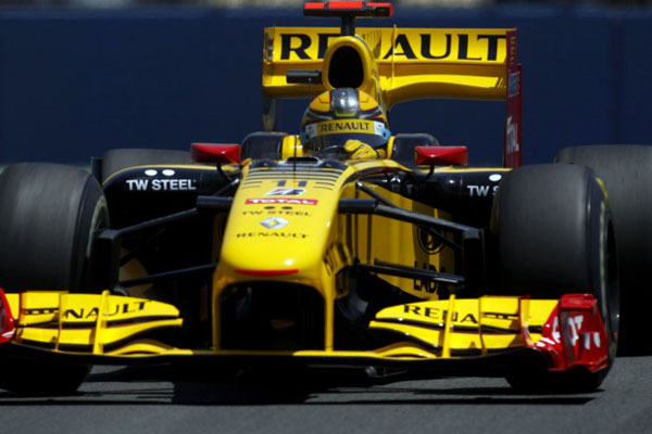Renault estrena con éxito su F-Duct 001_small