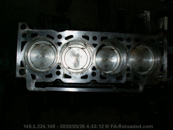 Reconditionnement d'un F7P - R19 16s - E85  R11_1194201428_109_pistons_monte