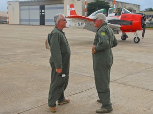 [Brasil] Aeronave T-28 Trojan pousa em Brasilia I1121618511251719