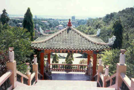 UFO - 13.08-15.08.2011 weekend - Page 2 Taoist-temple-cebu