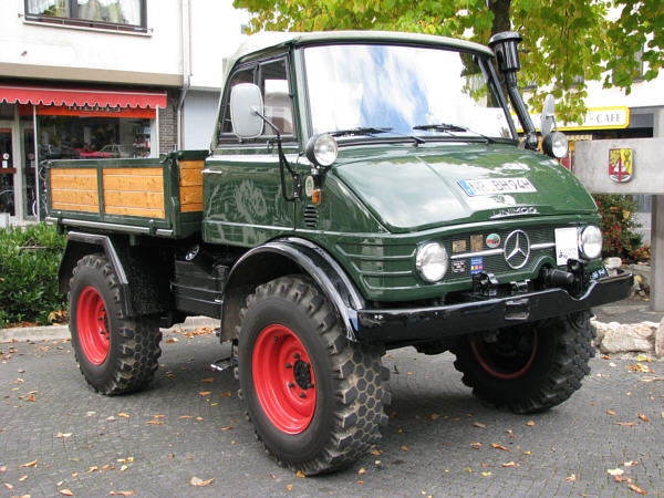 veicolo unimog off road Unimog_403_1m