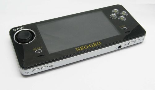 [ACTU] Une nouvelle NeoGeo Pocket au Japon Ne01