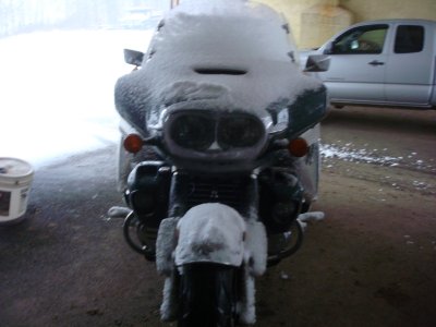 Crazy looks yesterday while riding. Half_of_the_snow_came_off_in_the_driveway