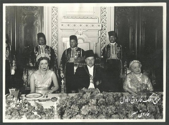 فاروق ملكا على مصر Farouk78