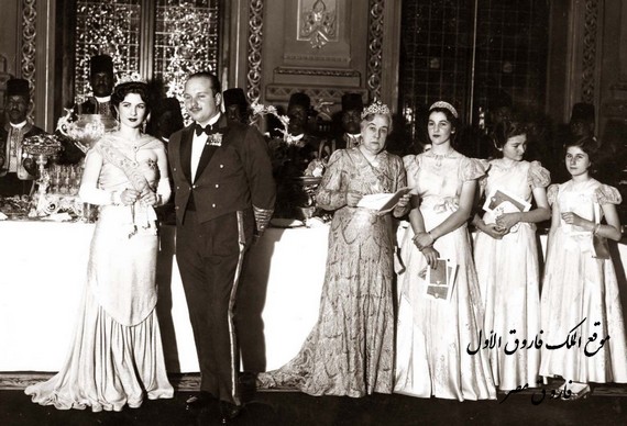 العائلة المالكة المصرية بالصور ملوك وأمراء وأميرات اسرة محمد على باشا الكبير (صور نادرة جداا) Farouk_farida28