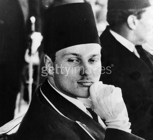 فاروق ملكا على مصر King_farouk1