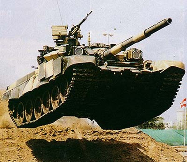 Rusia actualiza sus tanques para combates en zonas urbanas T90_3