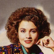 Fashion History 1980s Typical Hairstyles 1985perm_small