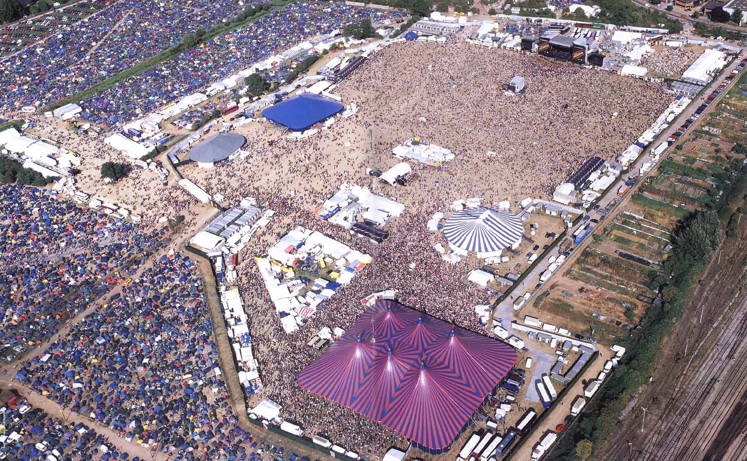 READING FESTIVAL 2007 Reading2003Aerial72dpi