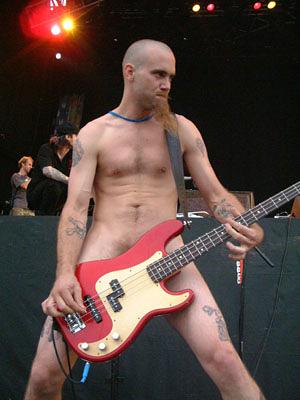 DUDA: Guitarristas Nickoliveri