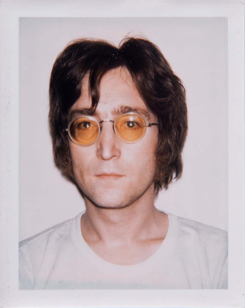 Снимки на Джони John_lennon_polaroid_andy_warhol_1971