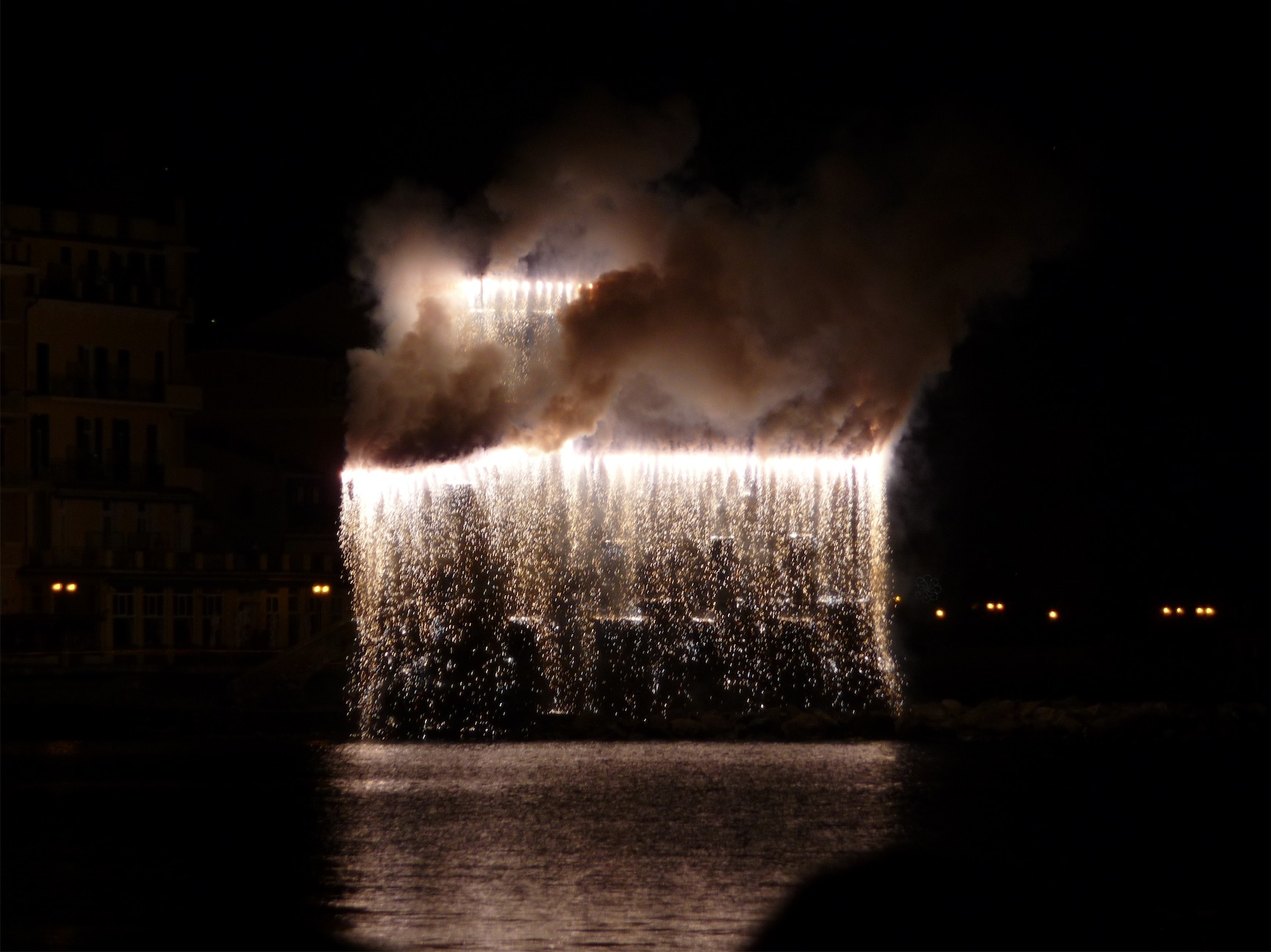 video - feste di luglio 1-2-3 Rapallo (Ge) - Pagina 7 P1110635