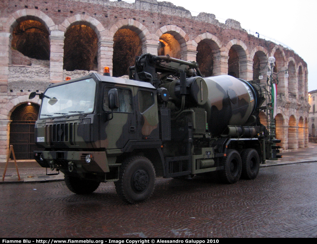 dumper uso smarino Astra_SMH_66_45_BAT_5_Betonpompa_Esercito