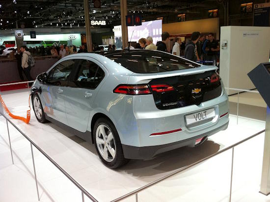 أجندة صدور سيارات 2012..موديلات Chevrolet-volt-2012