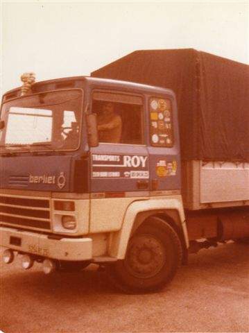 Camions d'un chauffeur routier 01_23_0