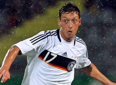 La 'Operación Ozil' ya está en marcha Ozil