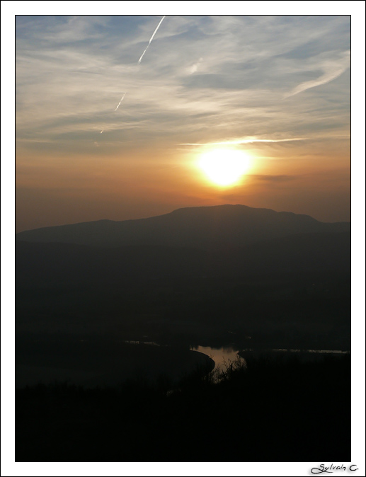 Coucher de Soleil dans le Bugey... P1080023