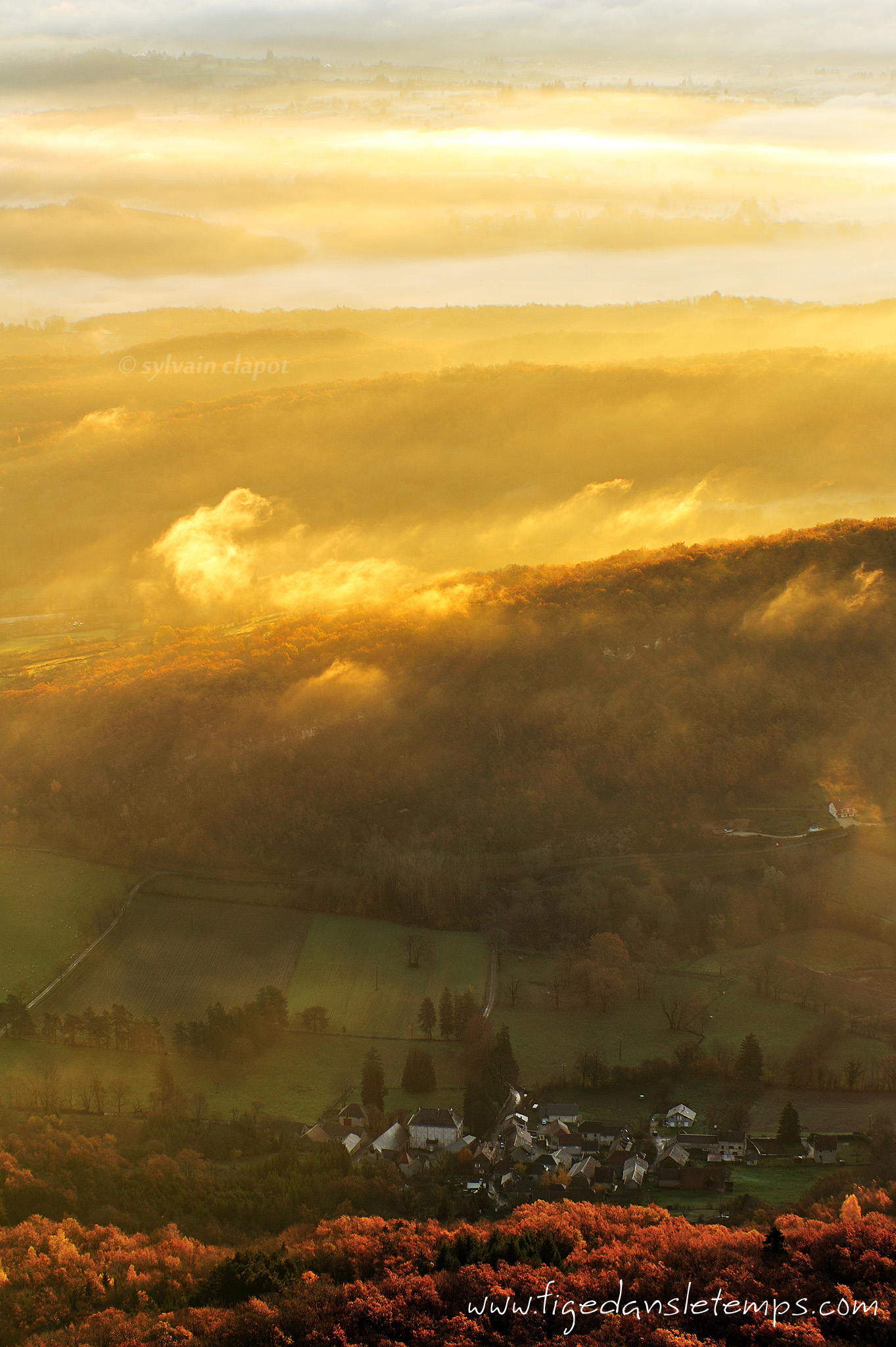 Lever de soleil dans le Bas-Bugey DSC_8726