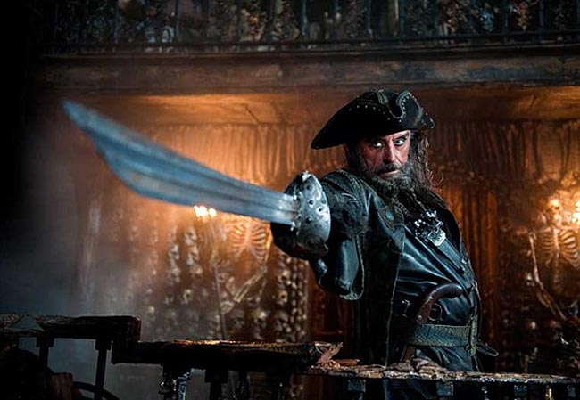 Retainers - Those that serve Blackbeard_Ian_McShane_Pirates_4