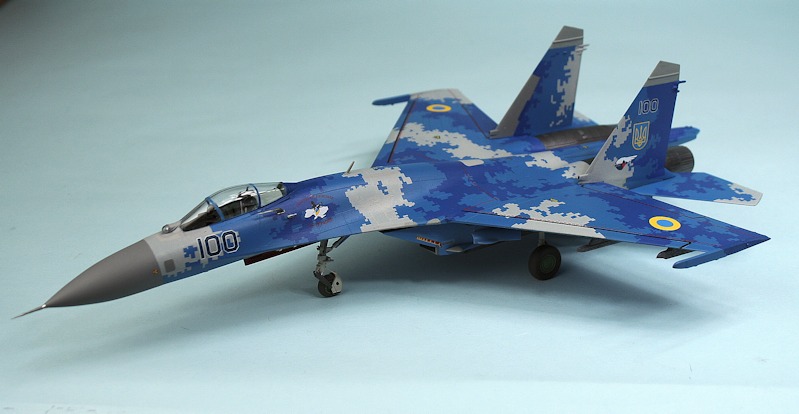 Sukhoï Su-27UB - 1/32 - Trumpeter Digital_010