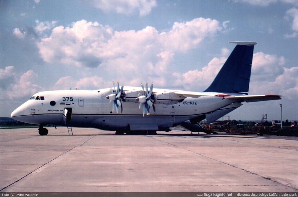 Aviones de Transporte - Página 2 An70_mv