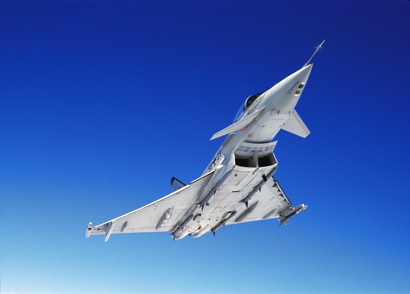 موسوعة المقاتلات الكاملة Eurofighter_5