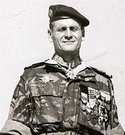 Grand Combattant. Général Alain Bizard Bizard-alain