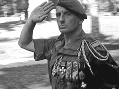 Un lieutenant de "BRUNO " raconte !! Bruno-general-bigeard-indochine-algeriecombattant-volontaire-small