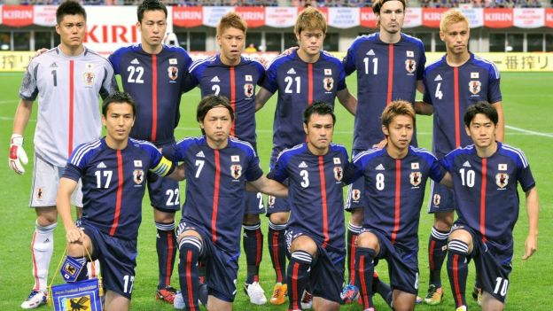 [PES13] Championnat Saison 20 - Matchs et Classement Equipe-japon-football-juin-2013