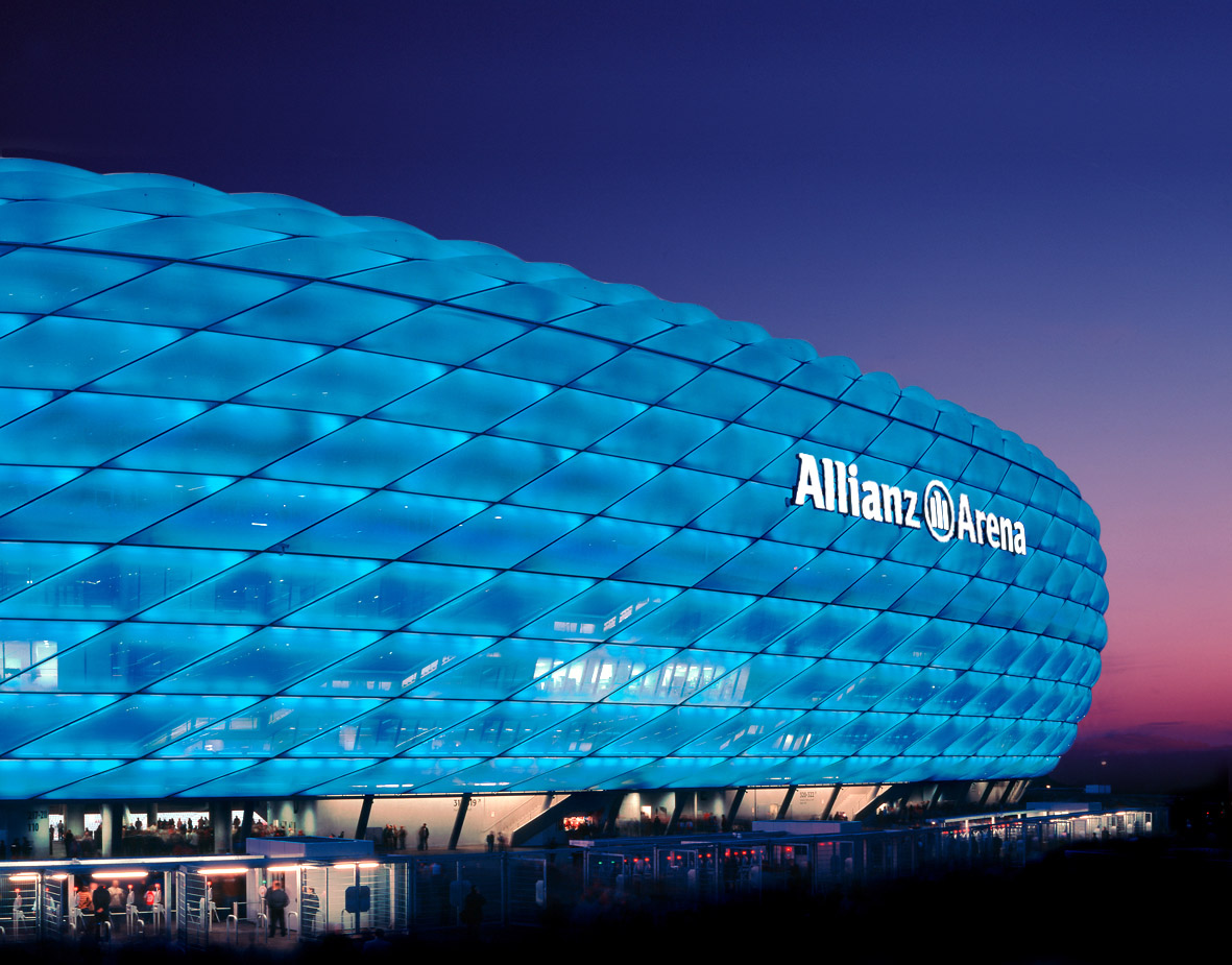 Los Mejores Estadios y Arenas del Mundo Allianz_Arena_Wallpaper