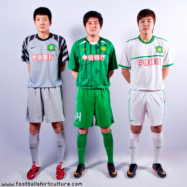 Todas as camisas do Campeonato Chinês Beijing_2011_Nike_home_away